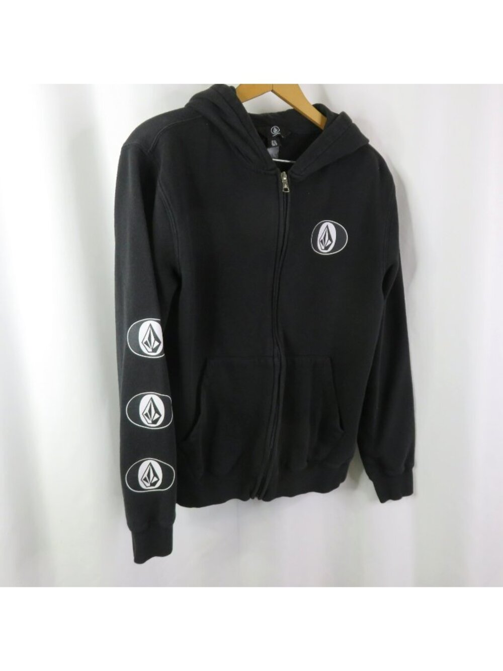 Volcom Youth XL Zip Up Hoodie Sweatshirt Black White Logo Pockets